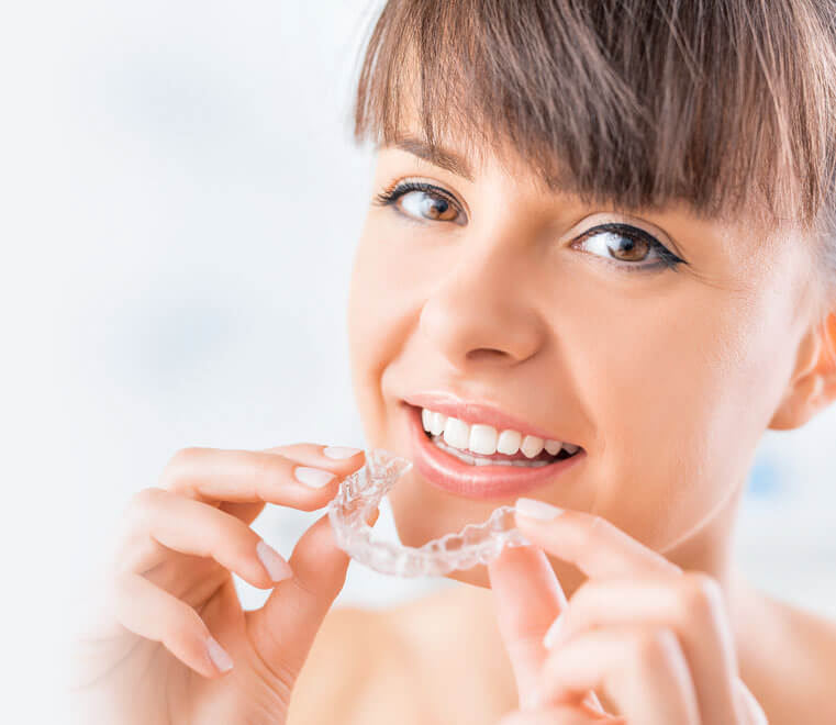 How Invisalign Aligners Facilitate Better Dental Cleaning Throughout Your Treatment
